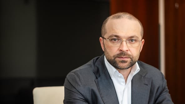 Артем Галкин