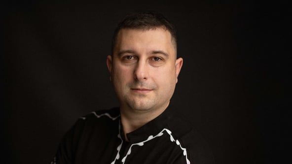 предоставлено пресс-службой, а также обработано и дополнено при помощи ИИ (искусственного интеллекта) Photoshop Beta.