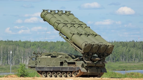 Каждую установку С-300 НАТО нужно быстро отправить Украине. Почему США должны запустить ленд-лиз для Украины