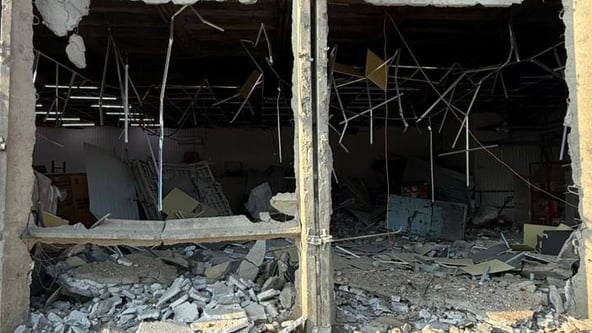 Росія «шахедами» атакувала відділення «Нової пошти» у Слов’янську (фото)