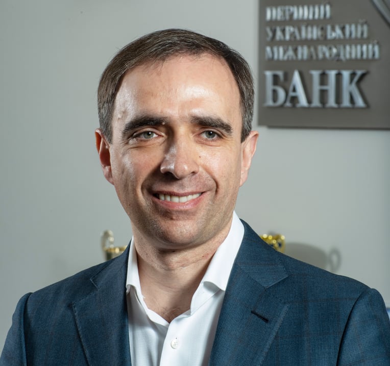 Олександр Чекменьов