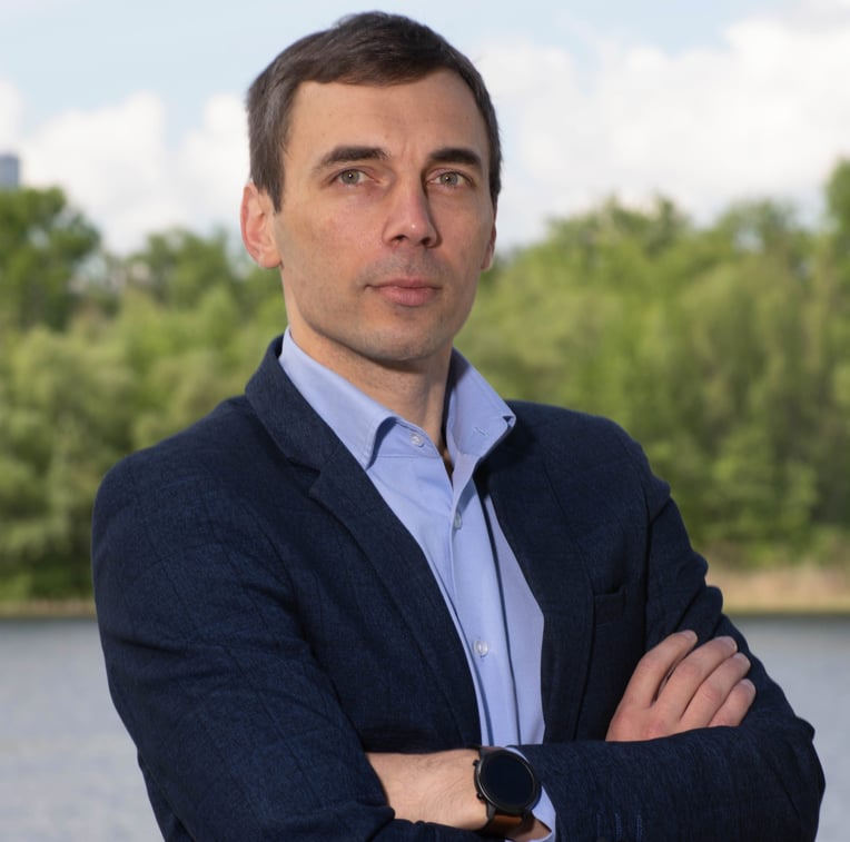 Олександр Чекменьов