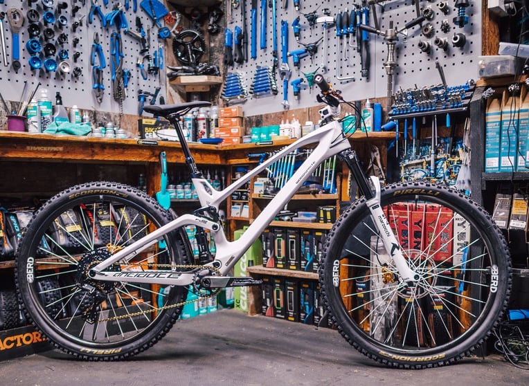 facebook.com/antidotecarbonbikes