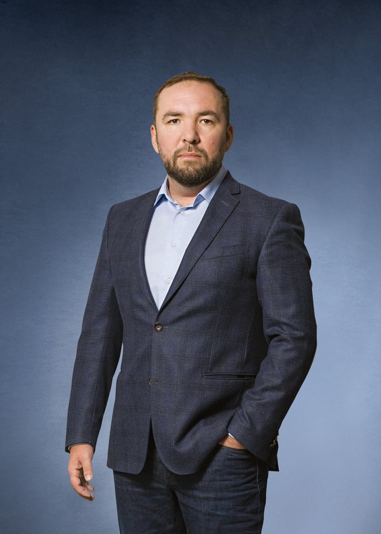 Олександр Чекменьов