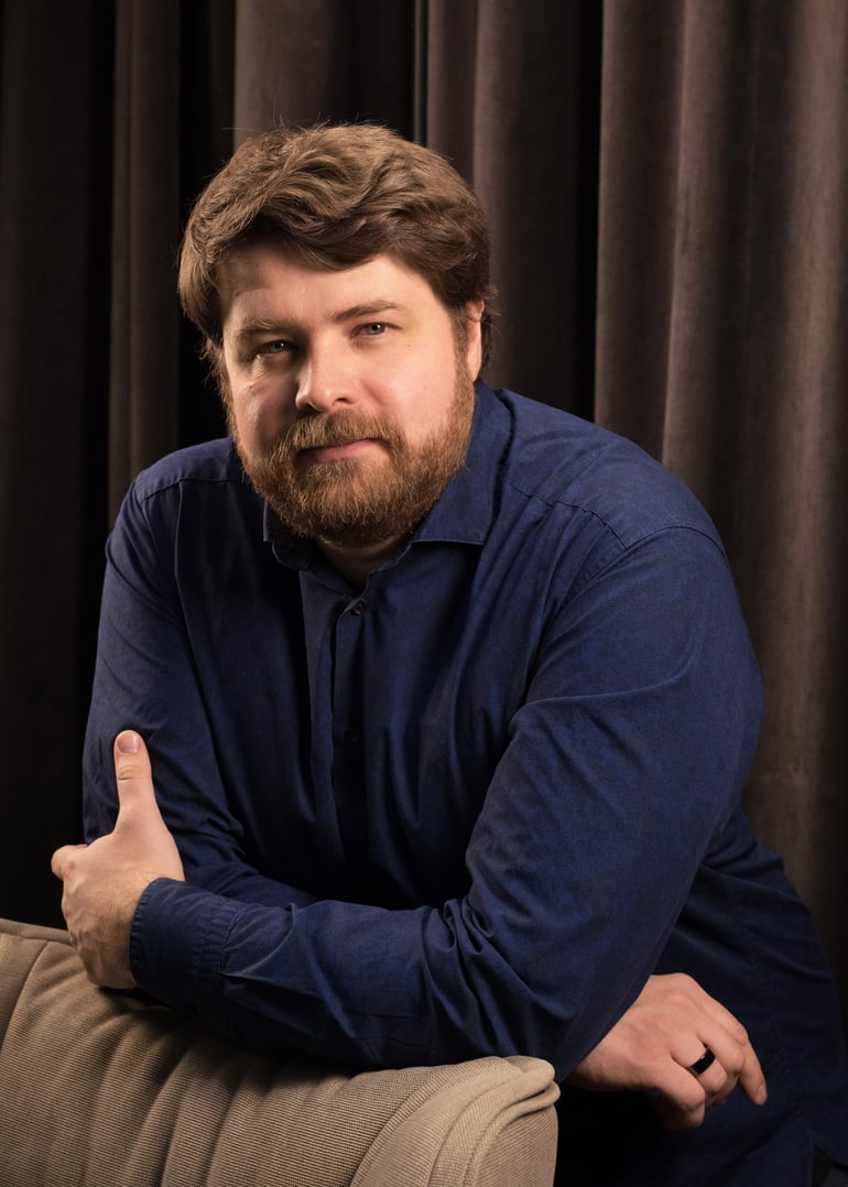 Александр Чекменев