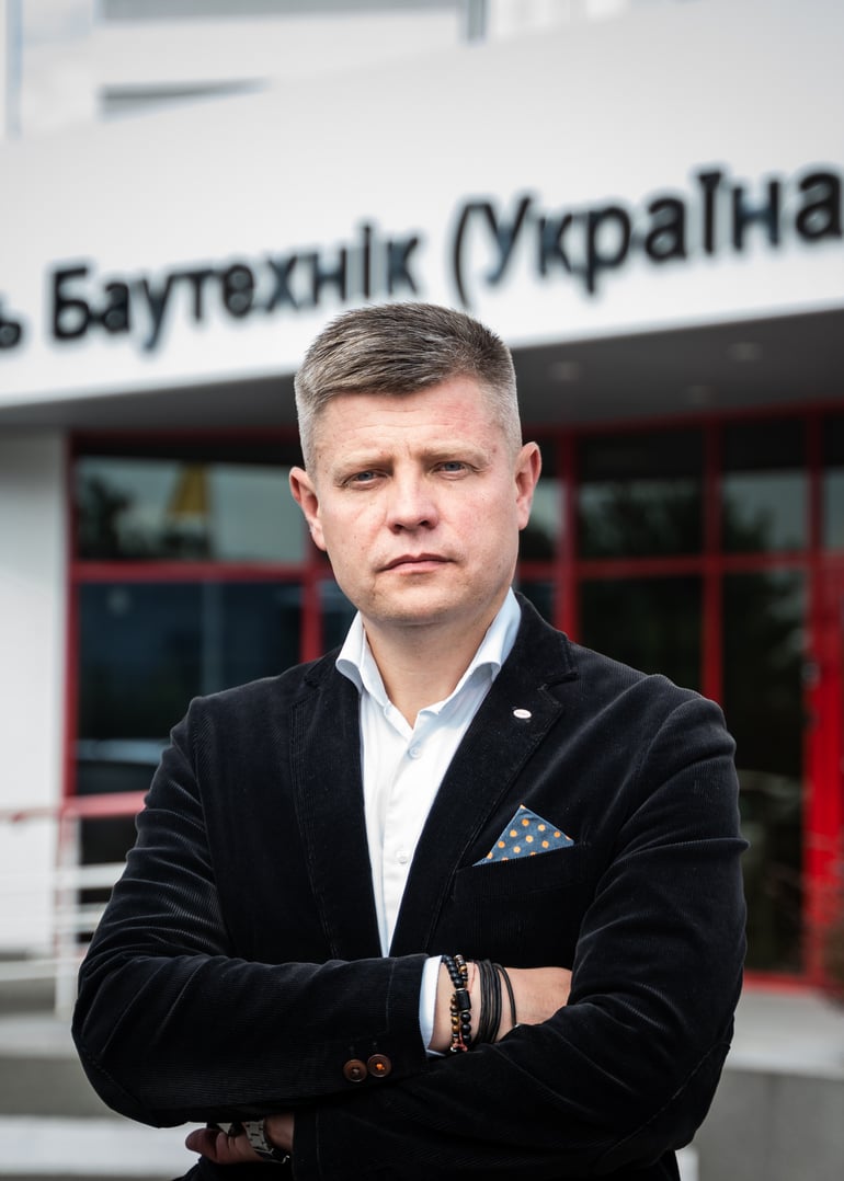 Артем Галкин