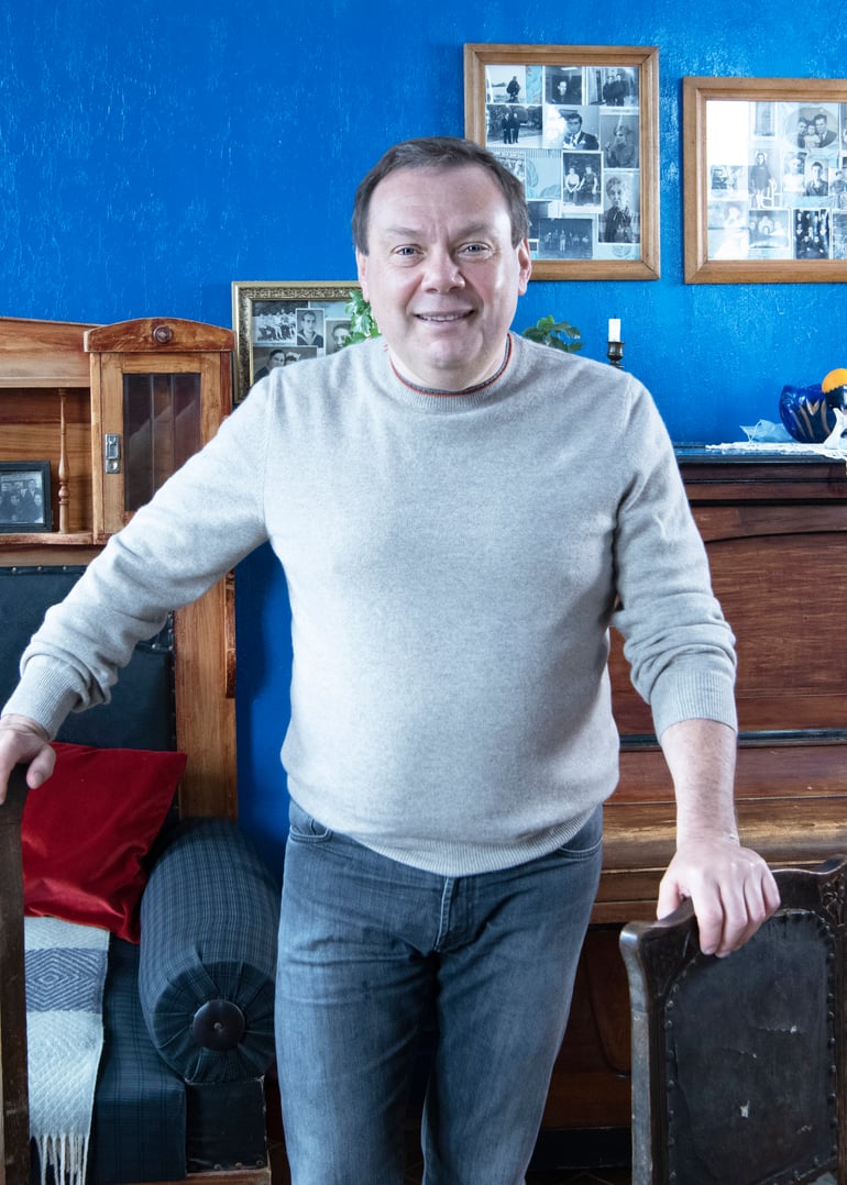 Александр Чекменев
