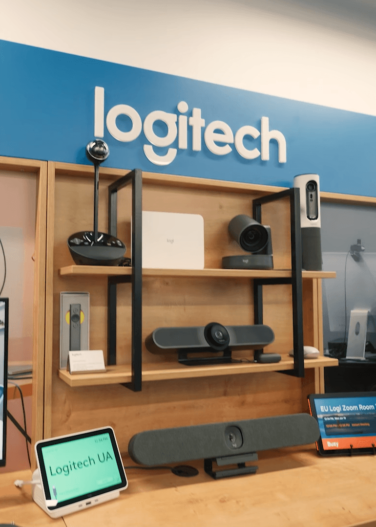 Інновації Logitech на дотик. У Києві вже рік працює флагманський шоурум Logitech. Що він пропонує