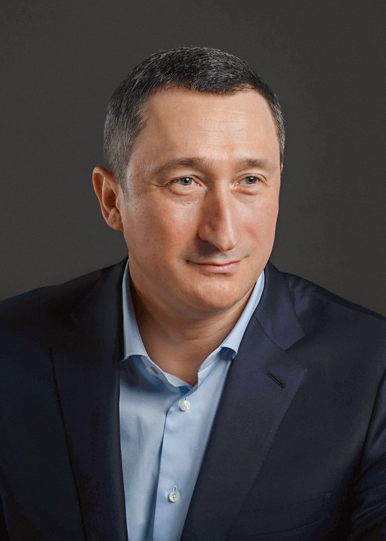Александр Чекменев