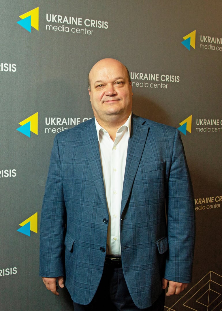 Александр Чекменев