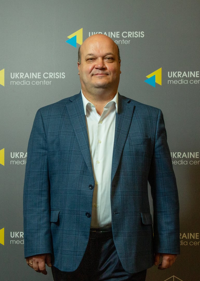 Александр Чекменев
