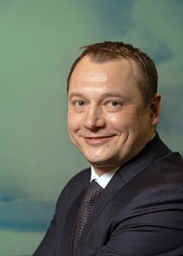 Олександр Чекменьов