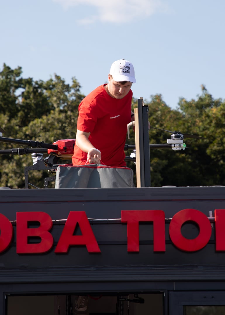 «Нова пошта» відкрила відділення у Варшаві та Кракові