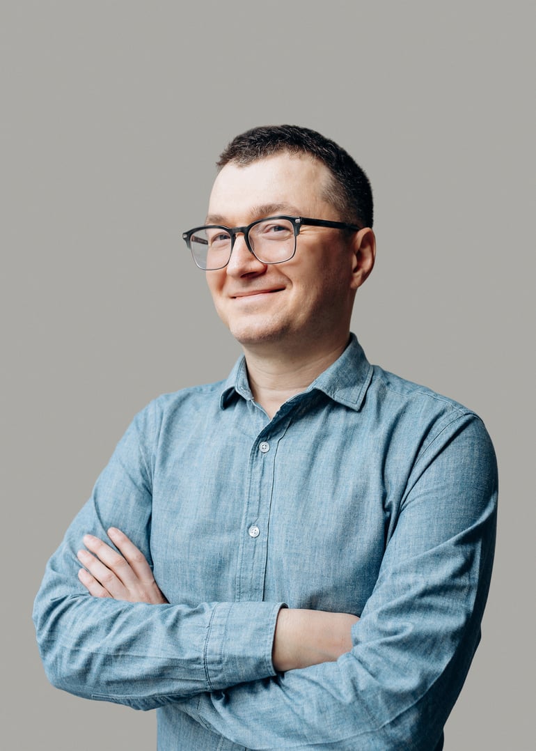 Александра Сура