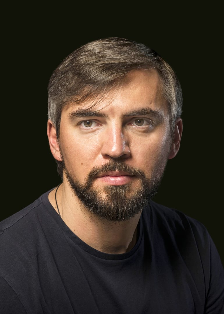 Олександр Чекменьов