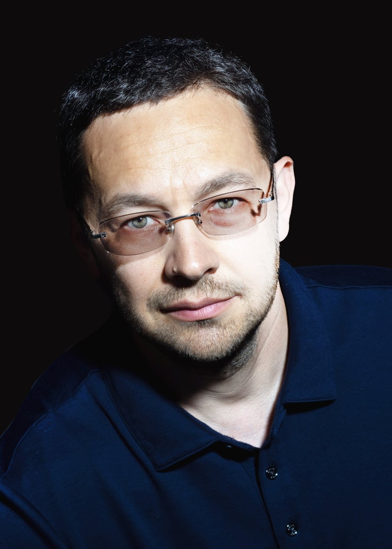 Александр Чекменев