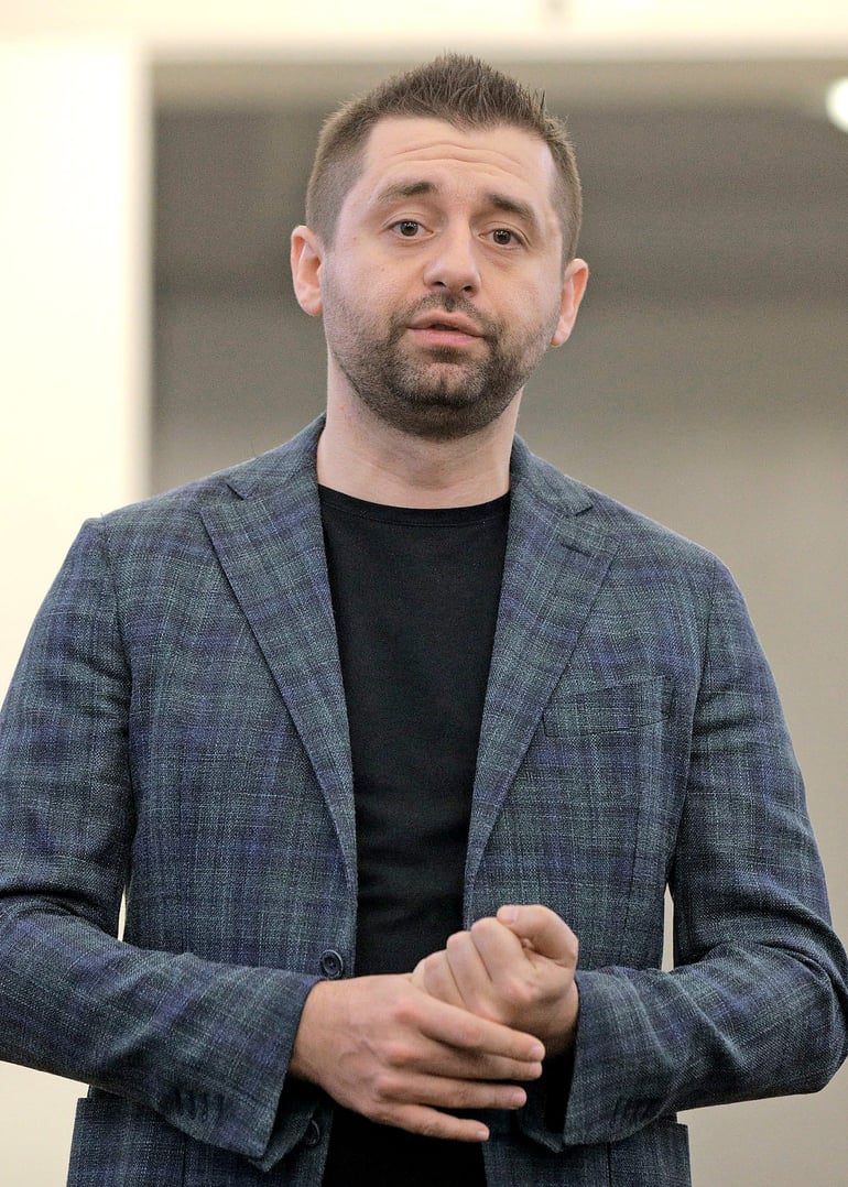 УНИАН