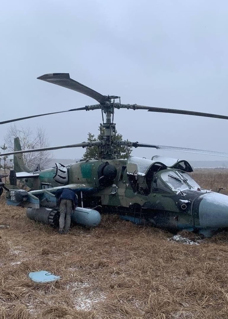 Російський гелікоптер підбитий в Україні.