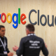 Материнська компанія Google після вдалого кварталу вперше в історії виплатить дивіденди /Getty Images