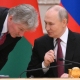 Дмитро Пєсков і Володимир Путін /Getty Images