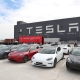 Tesla потеряла около $30 млрд рыночной стоимости на фоне первого снижения квартальных поставок за четыре года /Getty Images