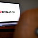 Производитель чипов Broadcom приобрел разработчика программного обеспечения VMware за $69 млрд /Getty Images