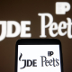 Keurig Dr Pepper купує JDE Peet’s за $18 млрд і готується розділити бізнес /Getty Images