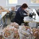 Сотрудники швейной фабрики HRT Textiles Ivano-Frankivsk /Getty Images