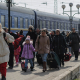 Переселенці на львівському вокзалі, 26 березня /Getty Images