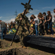 Похороны 27 украинских военнослужащих, погибших в боях на востоке страны, 3 июня 2022 года, Днепр, Украина. /Getty Images