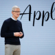 Попит на iPhone відновився. Прибуток Apple перевершив очікування, попри зниження доходу другий квартал поспіль /Фото Shutterstock