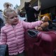 Рада ЄС продовжила тимчасовий захист для українських біженців до березня 2026 року /Getty Images