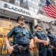 Нова ера в економіці після 40 років зростання. BlackRock описала головні інвесттренди 2023 року. Що буде з ринками та активами /Фото Getty Images