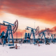 Російська нафта стає небажаним товаром для світу. Хто скористається слабкою позицією РФ і виграє від розпродажу? Пояснює Economist /Shutterstock