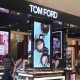 Estée Lauder купує дизайнерський бренд Tom Ford за $2,8 млрд /Shutterstock