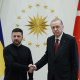 Більшість українців підтримують ініціативу 30-денного перемир’я, 53% вважають візит Зеленського до Туреччини успішним – опитування /Getty Images