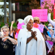 Сотрудники-трансгендеры Netflix и их коллеги-союзники 20 октября 2021 года в Лос-Анджелесе во время протеста против выступлений Дэйва Шаппелла на стриминговой платформе. /Getty Images