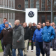 Volkswagen планує закрити три заводи, звільнити десятки тисяч працівників і зменшити зарплату – FT /Фото Getty Images