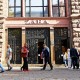 Повернення гіганта. Виробник Zara, Bershka, Pull&Bear в очікуванні того, щоб відновити роботу в Україні. Коли це може статися /Фото Getty Images