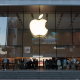 «Спричинило мільярдні збитки». Акціонери позиваються до Apple через перебільшення прогресу в розробці ШІ /Фото Getty Images