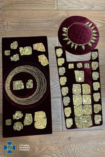 Менеджмент «Мотор Січі» намагався вивезти з України скіфське золото та античні артефакти, які належали Богуслаєву – СБУ /Фото 6
