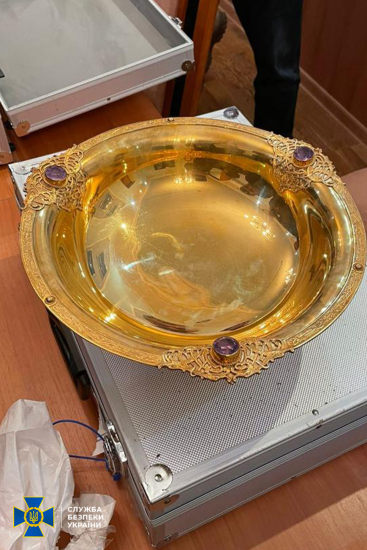 Менеджмент «Мотор Січі» намагався вивезти з України скіфське золото та античні артефакти, які належали Богуслаєву – СБУ /Фото 4