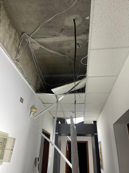 МИД Украины: Посольства шести стран пострадали из-за ракетной атаки на Киев (фото) /Фото 3