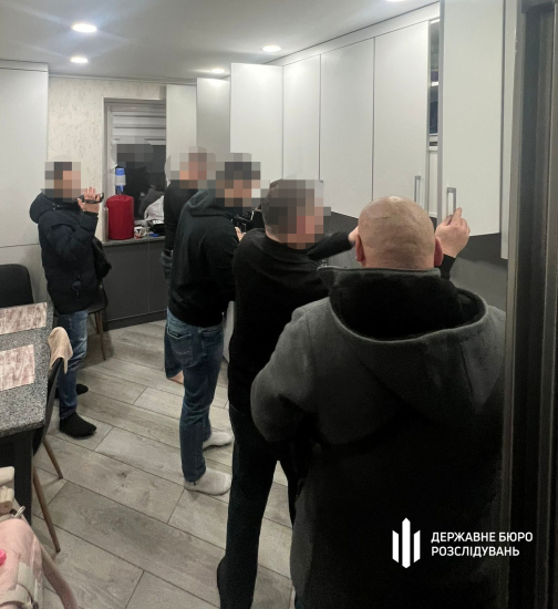 ГБР задержало топ-менеджмент концерна в Житомирской области по подозрению в поставках продукции российскому ВПК /Фото 2