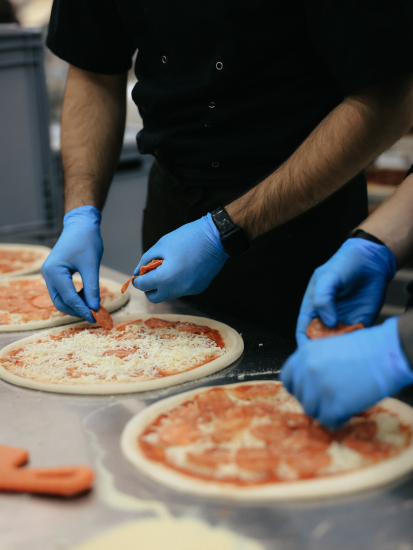 Заморозить все. Александр Гудков придумал делать изысканные замороженные блюда с доставкой и занял нишу на конкурентном рынке. История «Гудфуд Вдома» /Фото 2