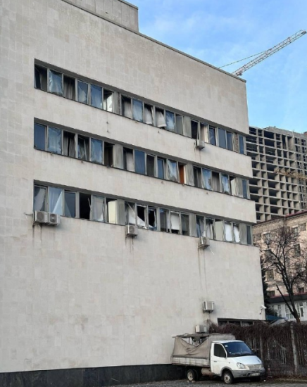 Росія завдала 11-й масований ракетний удар по Україні. Є загиблі й руйнування цивільних обʼєктів /Фото 4