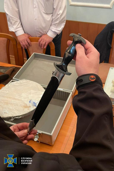 Менеджмент «Мотор Січі» намагався вивезти з України скіфське золото та античні артефакти, які належали Богуслаєву – СБУ /Фото 5